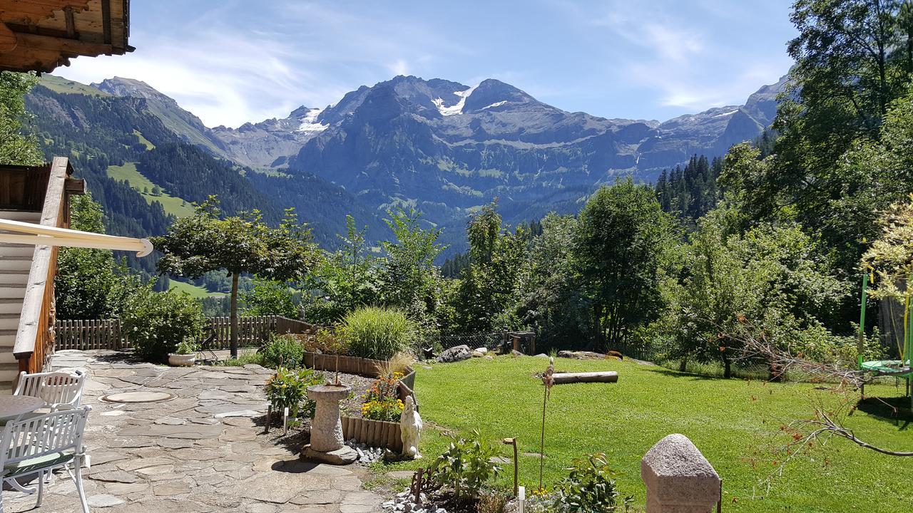 Bed and Breakfast Bergluft Lenk im Simmental Exterior foto