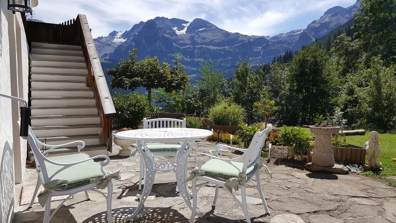 Bed and Breakfast Bergluft Lenk im Simmental Exterior foto
