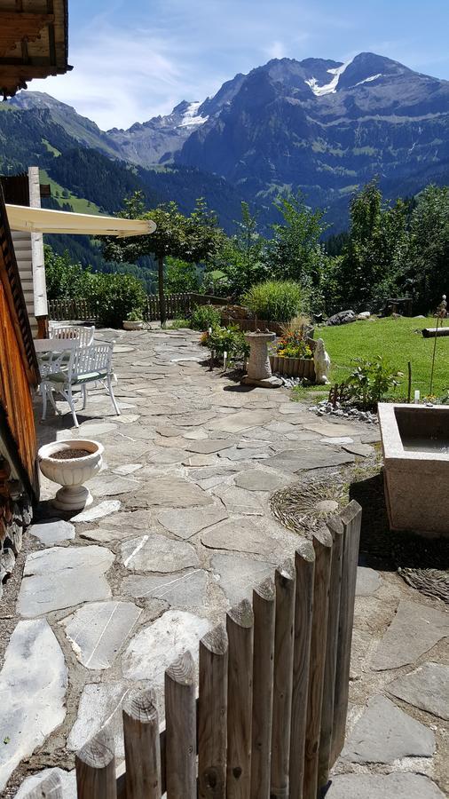 Bed and Breakfast Bergluft Lenk im Simmental Exterior foto